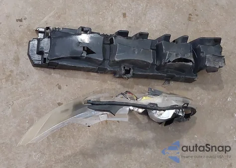 2010 Ford Taurus Sel z USA, uszkodzony, nr VIN 1FAHP2EW5AG122469